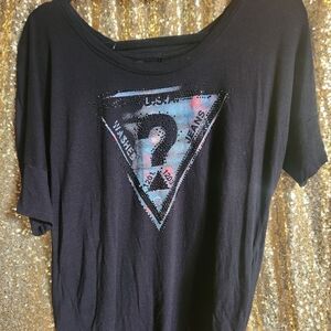 Oversized small Guess tshirt